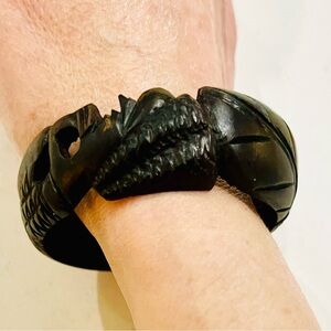 Vintage Hand-Carved Ebony Dragon Bracelet – Mid-Century Southeast Asian Artistry